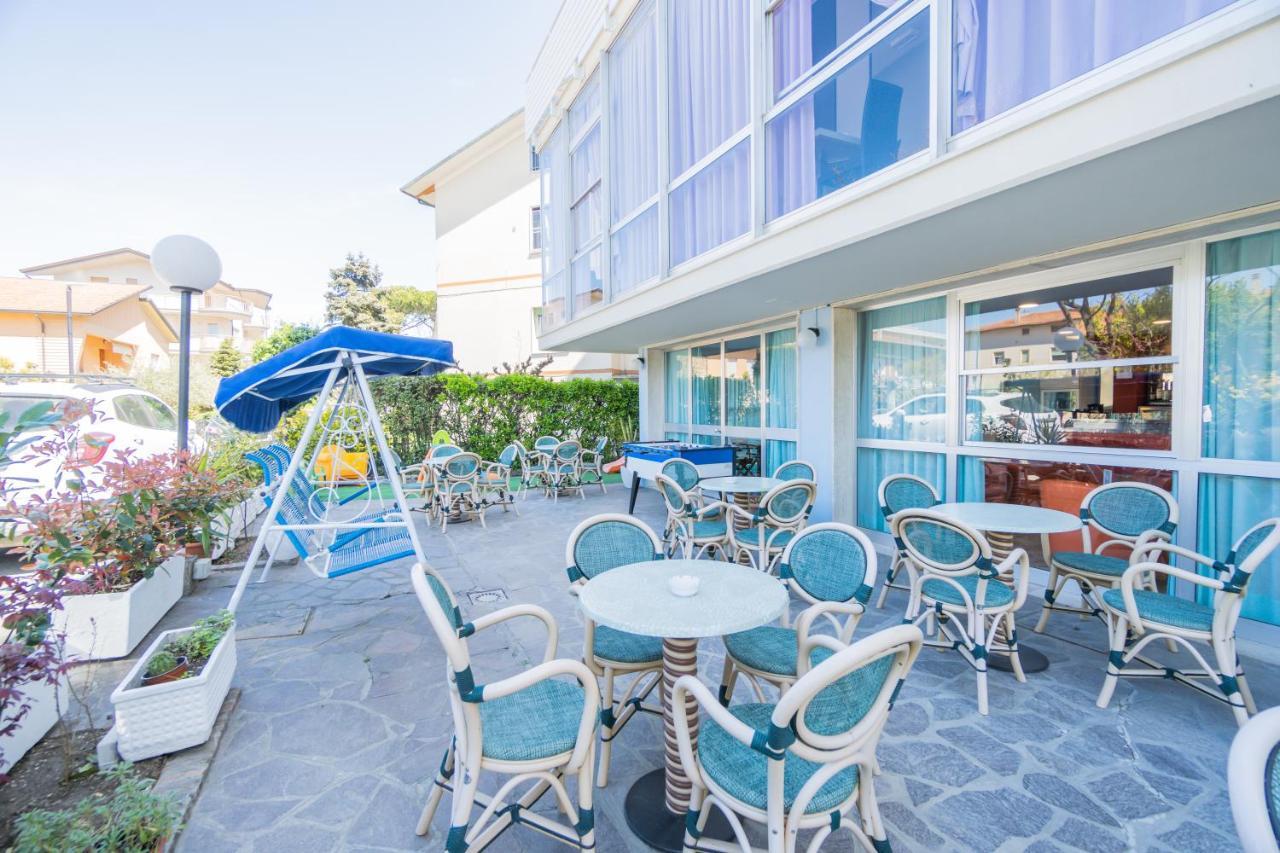 Hotel Mirage Bellaria-Igea Marina Esterno foto