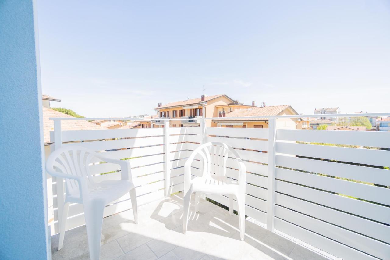 Hotel Mirage Bellaria-Igea Marina Esterno foto