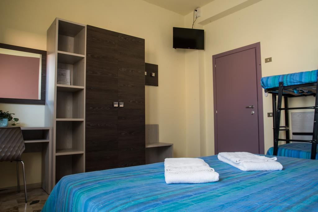 Hotel Mirage Bellaria-Igea Marina Esterno foto