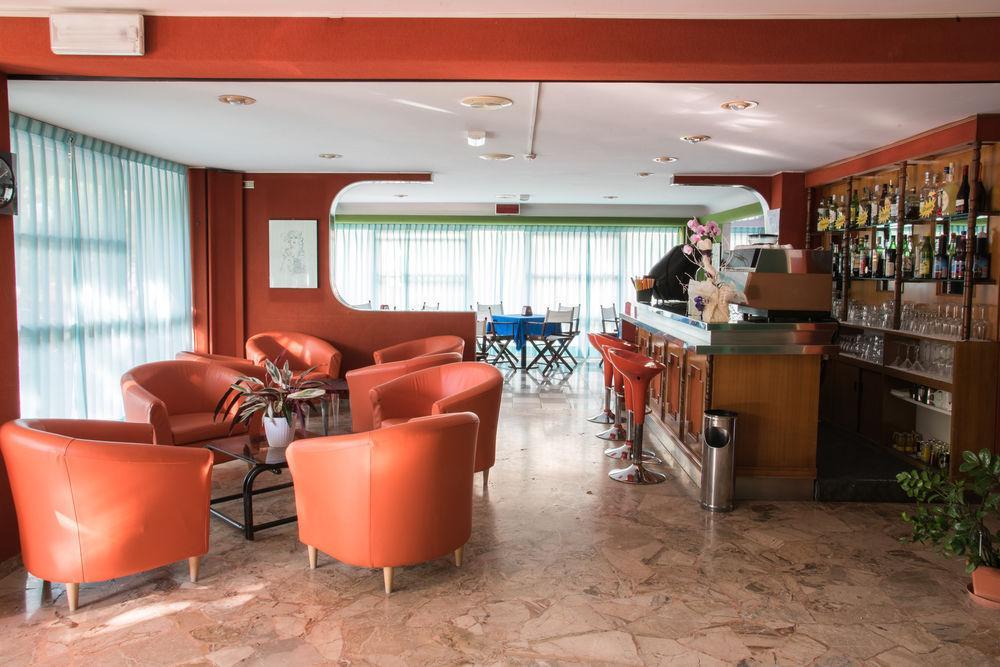 Hotel Mirage Bellaria-Igea Marina Esterno foto